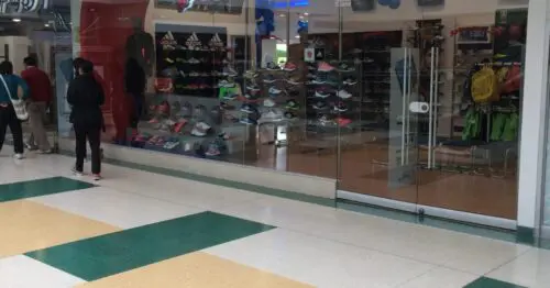 SPORT WORLD UNICENTRO DE OCCIDENTE SPORT WORLD UNICENTRO DE OCCIDENTE